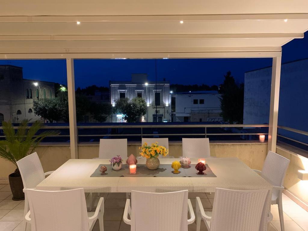 Roomy Apartment With Terrace & Parking Lecce Kültér fotó